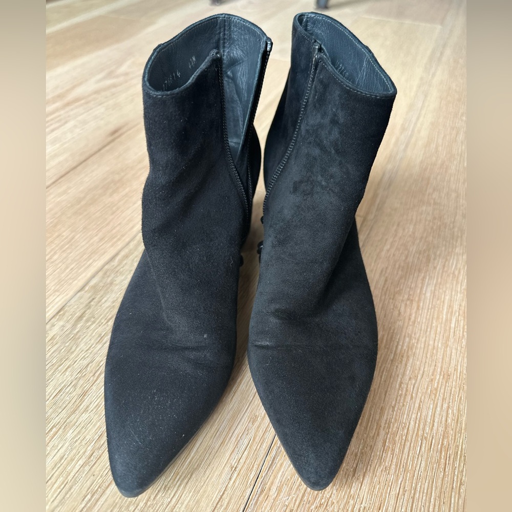 Stuart Weitzman black suede booties size 4.5